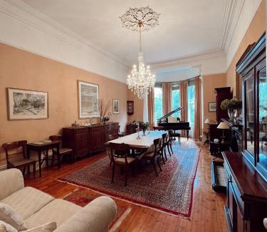 Penshurst Villa | Chateau Kolor Homestead & Gardens