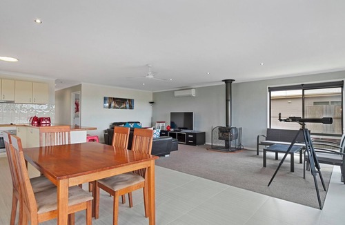 Loch Sport House | Chez Reeve - 6 National Park Road, Loch Sport