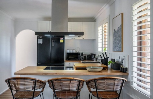 Scarborough Apartment | Chic & Bright 3BR Retreat