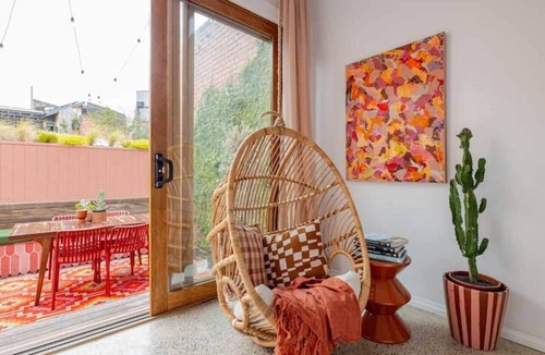 Carlton South House | Chic Carlton Retreat | Rooftop, Central, Spacious