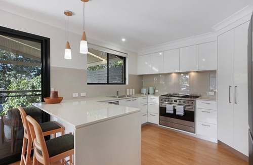 Terrigal House | Chic Terrigal House | 600m to Beach, Sleeps 8