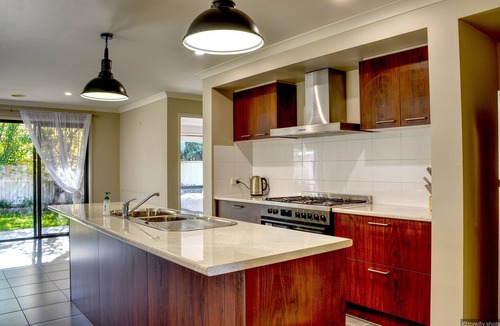 Delacombe House | Chifley - Bring the whole family