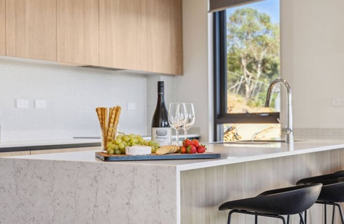 Jindabyne House | Chilam B embraces open plan living with a combined kitchen/dining/living area