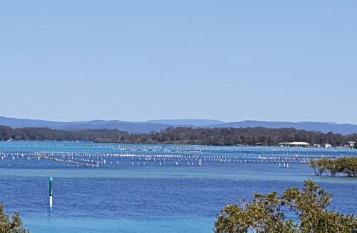 Forster Apartment | CHILL-OUT LAKESIDE - Wallis Lake Forster