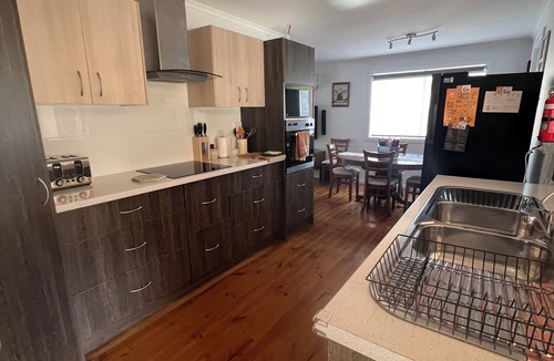 Adaminaby House | Chillin Adaminaby FSC 4 bedroom home in the heart of Adaminaby Pet friendly