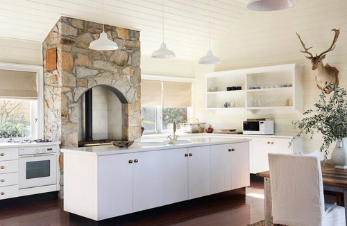 Gurrundah House | Chisholm Cottage by Contemporary Hotels