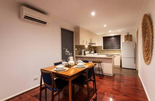 Grovedale Apartment | Circa 77 - Mid Century Modern Gem