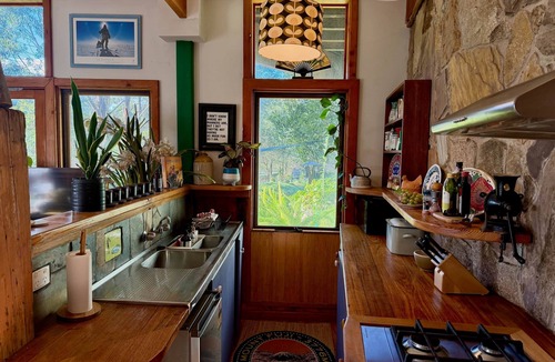 Merrijig Apartment | CIRQUE 5 - Two bedroom alpine lodge
