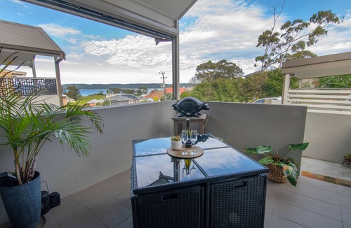 Albany Apartment | City Centre Getaway (Grey Street Getaway)