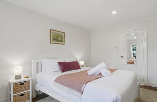Hobart Central Business District House | City & Heritage - Stylish 2 Bed Cottage in Hobart