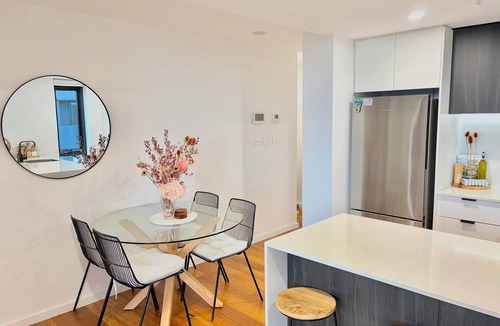 Wickham Apartment | City Sunset View Newcastle, 2 Bed, 2 Bath, Parking