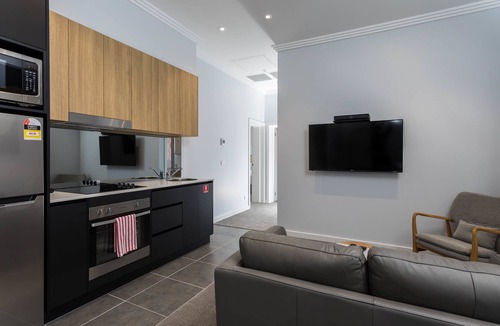 Wagga Wagga Hotel | Civic Apartments