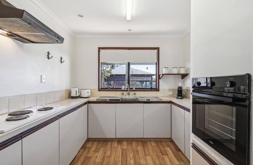 Lancelin House | Classic Beach House Lancelin