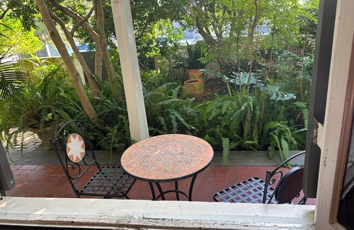 Balmain East Apartment | Classic high-ceilinged apartment in historic harbourside house, glorious gardens