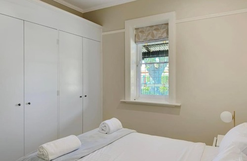 Wagga Wagga House | Classic Meets Modern in Central Wagga