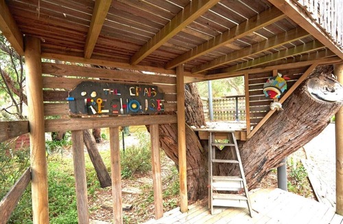 Aireys Inlet House | Claystone - walking distance to the beach!