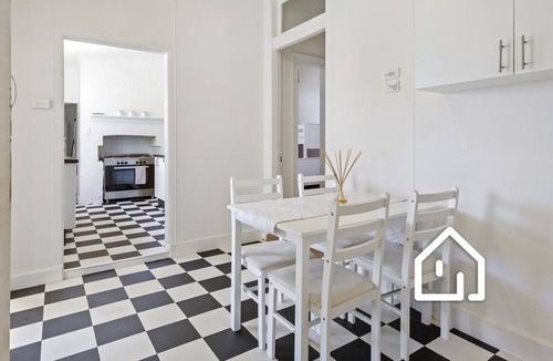 Portsea House | Clifftop Cottage *1 NIGHT FREE* Panoramic Views, no Govt Tax