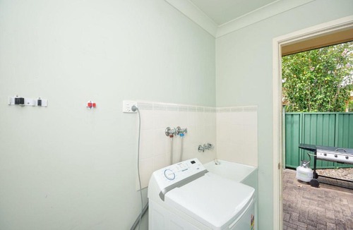 Tea Gardens House | Close to Tea Gardens Waterfront