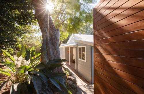 Cottage Point House | Coal and candle cottage