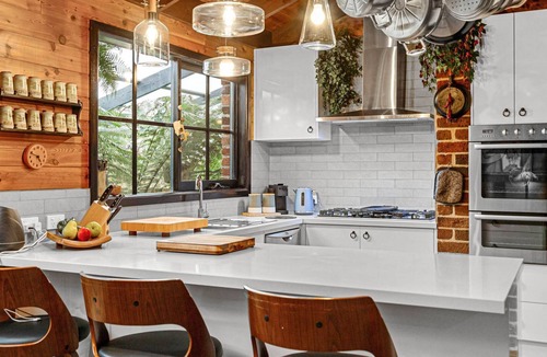 Dromana House | Coast & Country Weekend Retreat