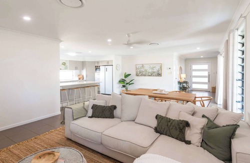 Yamba House | Coastal Calm - Oceanstays