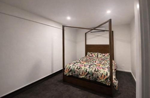 Torquay House | Coastal Calm Torquay Light-Filled 3BR Retreat