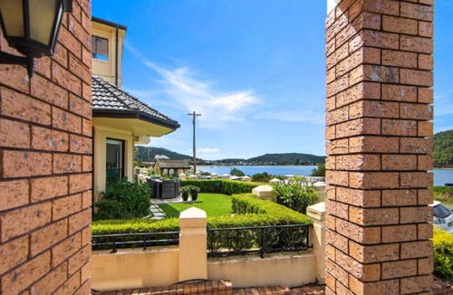Ettalong Beach House | Coastal Charm Ettalong Beach