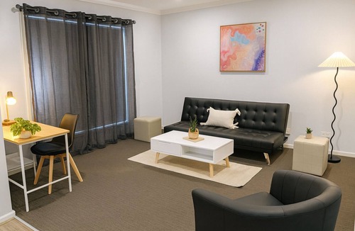 Armstrong Creek House | Coastal–City Getaway in Armstrong Creek