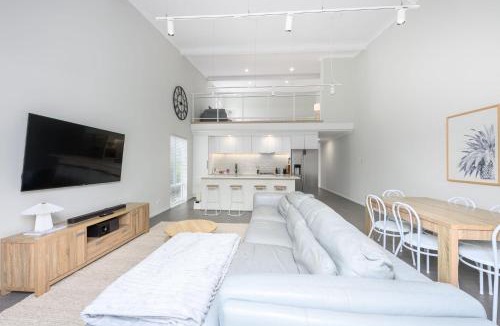 Golden Bay House | Coastal Comfort in Golden Bay