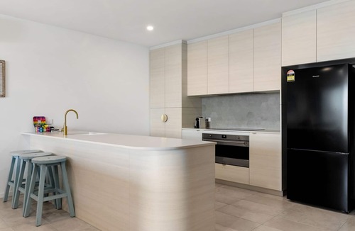 Batemans Bay Apartment | Coastal Comfort with Beautiful Bay Views