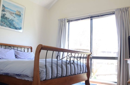 Aireys Inlet House | Coastal Cottage ID - AI072