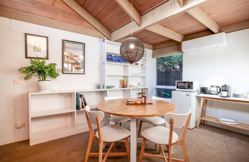 Ocean Grove House | Coastal Couple Retreat - Sleeps 2 - Ocean Grove (499542)