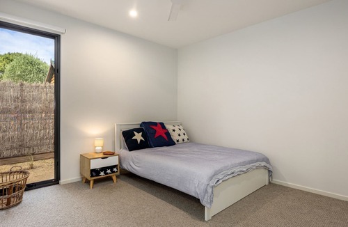 Portsea House | Coastal Design Escape - indulge in pure luxury
