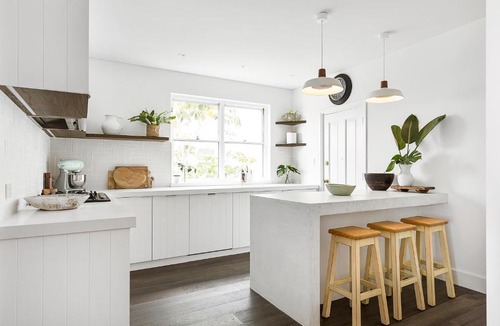 Vaucluse Apartment | Coastal Elegance Art Deco Charm w Harbour Views