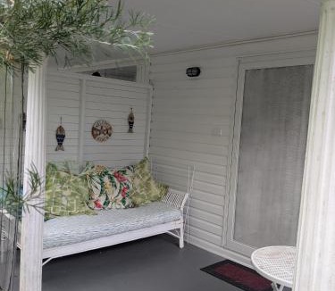 Ettalong Beach House | Coastal Grevillea Studio Retreat