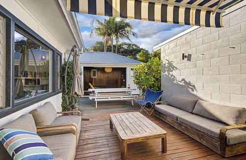 Macmasters Beach House | Coastal Nostalgia – Classic charm, Coastal comfort