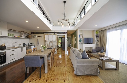 Wynyard Hotel | Coastal Pods Wynyard