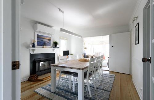 Bridport House | Coastal Retreat w/Deck and Family Rooms