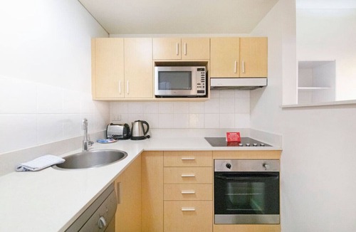 Darwin City Centre Apartment | Coastal Splendor: Seaview ~ Pool ~ Balcony Dining