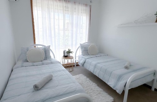 Clifton Springs House | Coastal Springs - PET FRIENDLY & 200m To Beach!