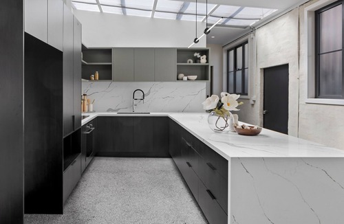 Collingwood House | COLLINGWOOD HAVEN-3beds, 4 bath +GARAGE -6 guests-Walk to CBD, stylish open plan