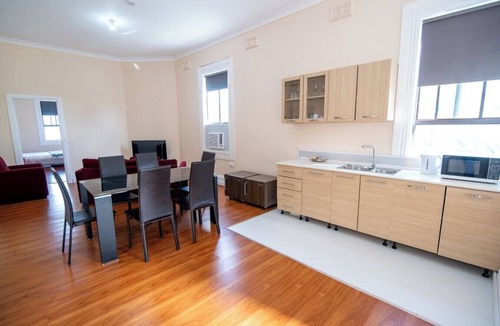 Finley Apartment | Comfortable 1Bdrm Apartment in Finley - Weekly Rates available