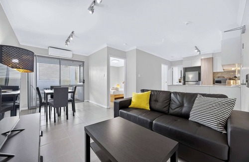 Rockingham Apartment | Comfortable 2BR Stay in Rockingham