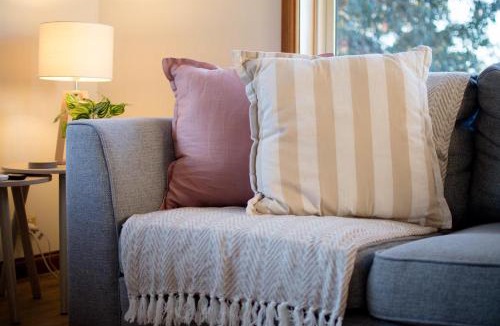 West Launceston House | Comfortable Town House Near City