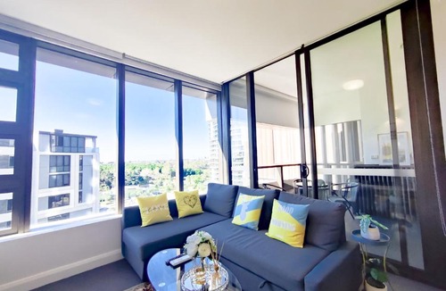 Sydney Olympic Park Apartment | Comfy & Bright 1 Bed Apt Olympic
