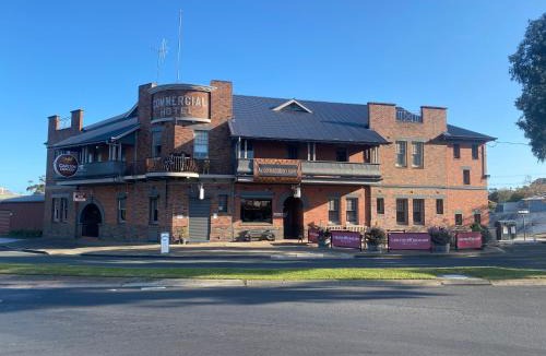 Kaniva Hotel | COMMERCIAL HOTEL KANIVA call to save dollars