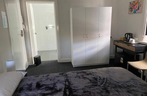 Parkes Hotel | Commercial Hotel Parkes