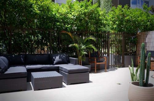 Rosebery Apartment | Contemporary and open two-bed apartment for rent in Rosebery