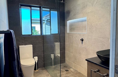 Eden Apartment | Convenient Private Unit - Eden 2 Bedrooms