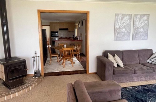 Melville House | Coobowie Views Getaway!